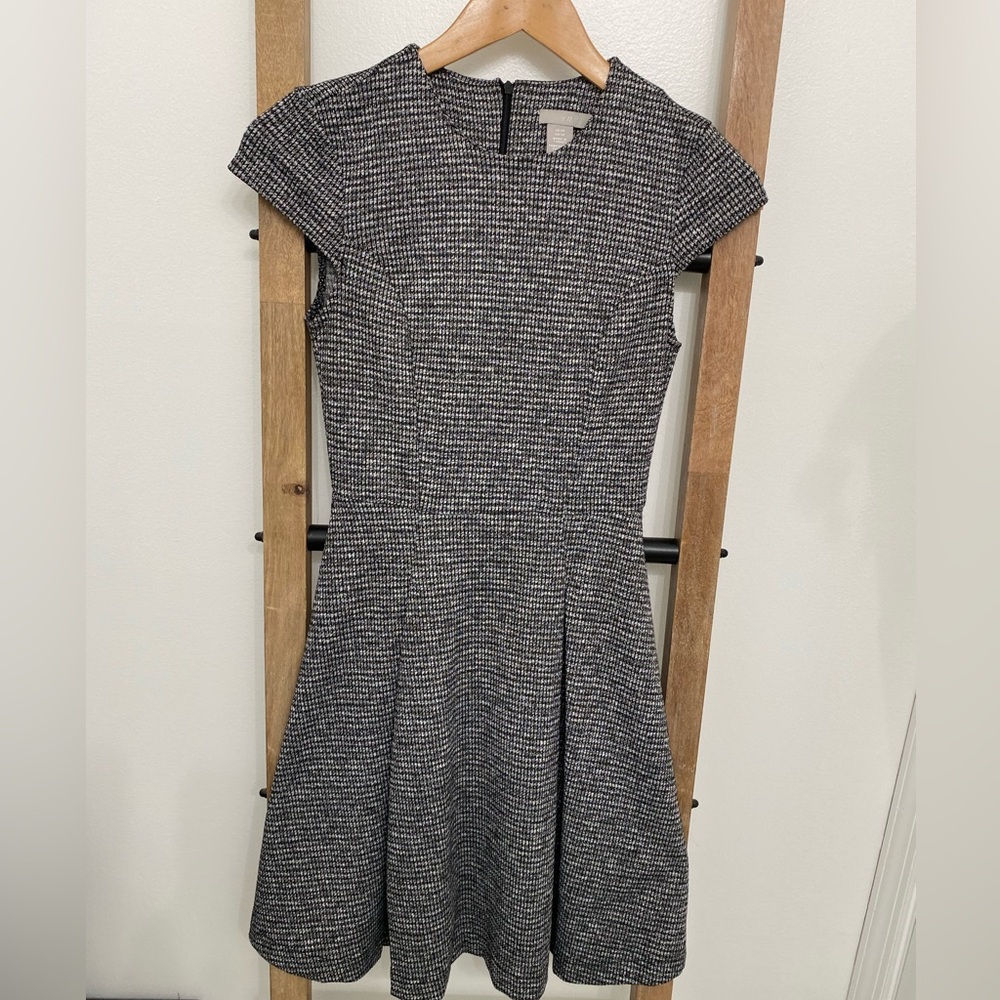 H&M Houndstooth Knit Skater Dress|Cap Sleeve Black n White Flare Dress|Size XS